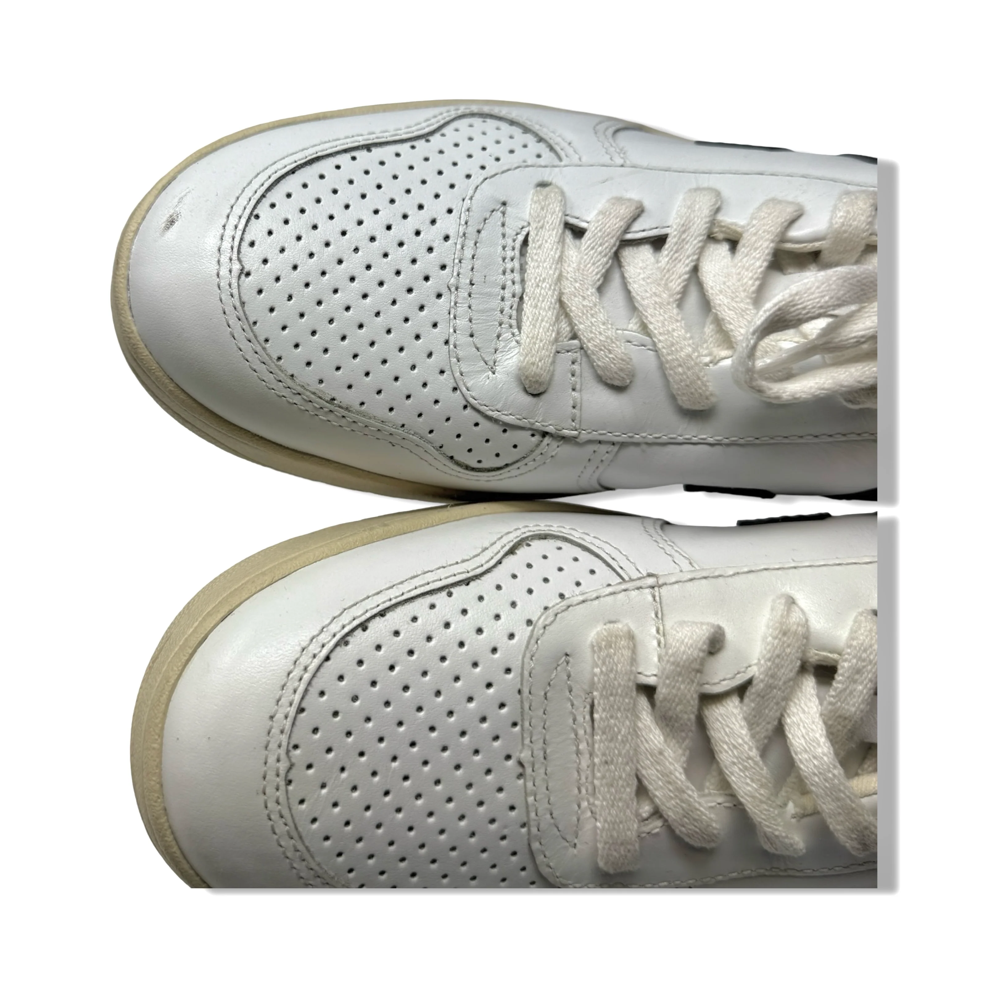 Veja V-10 Sneakers - Image 8